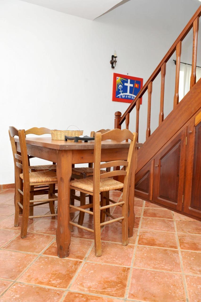 Hydra Erato Villa Luaran gambar